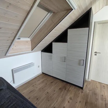 Appartement Apartman Celoznice